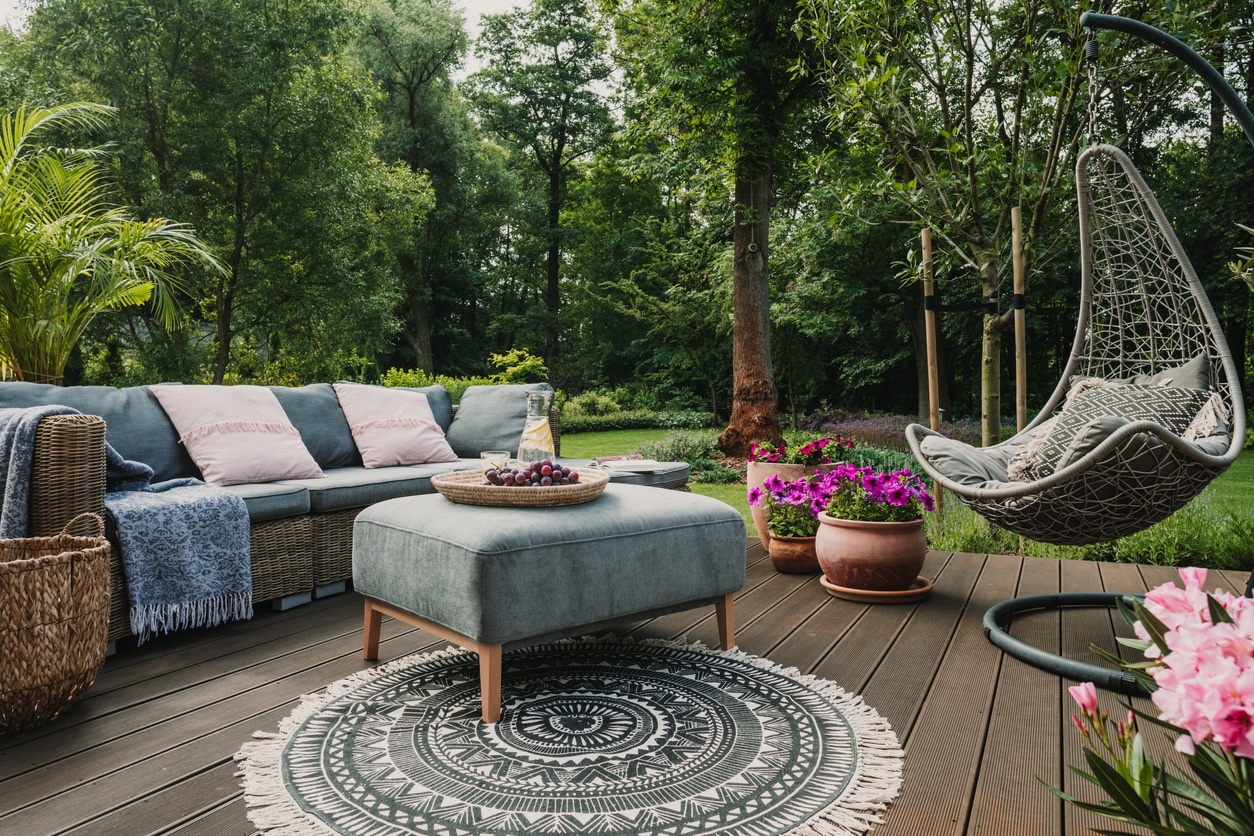 Salon de jardin bien décoré