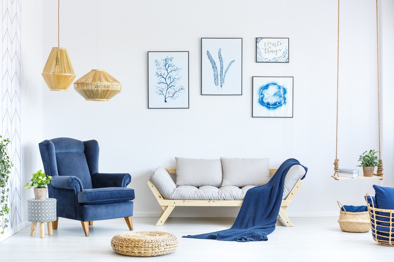 décoration scandinave avec du bleu au salon