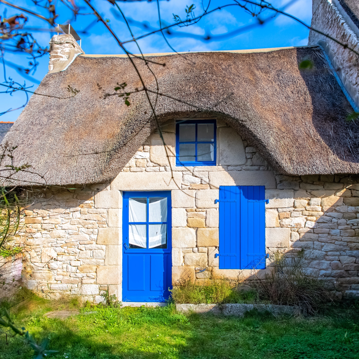 chaumière dans le morbihan